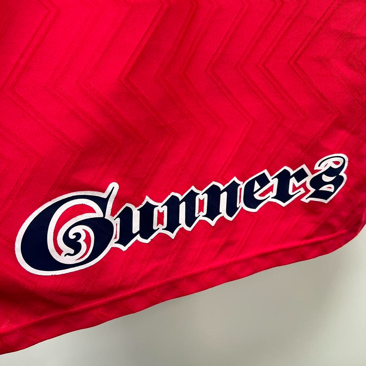 Camiseta local del Arsenal FC 1997-98