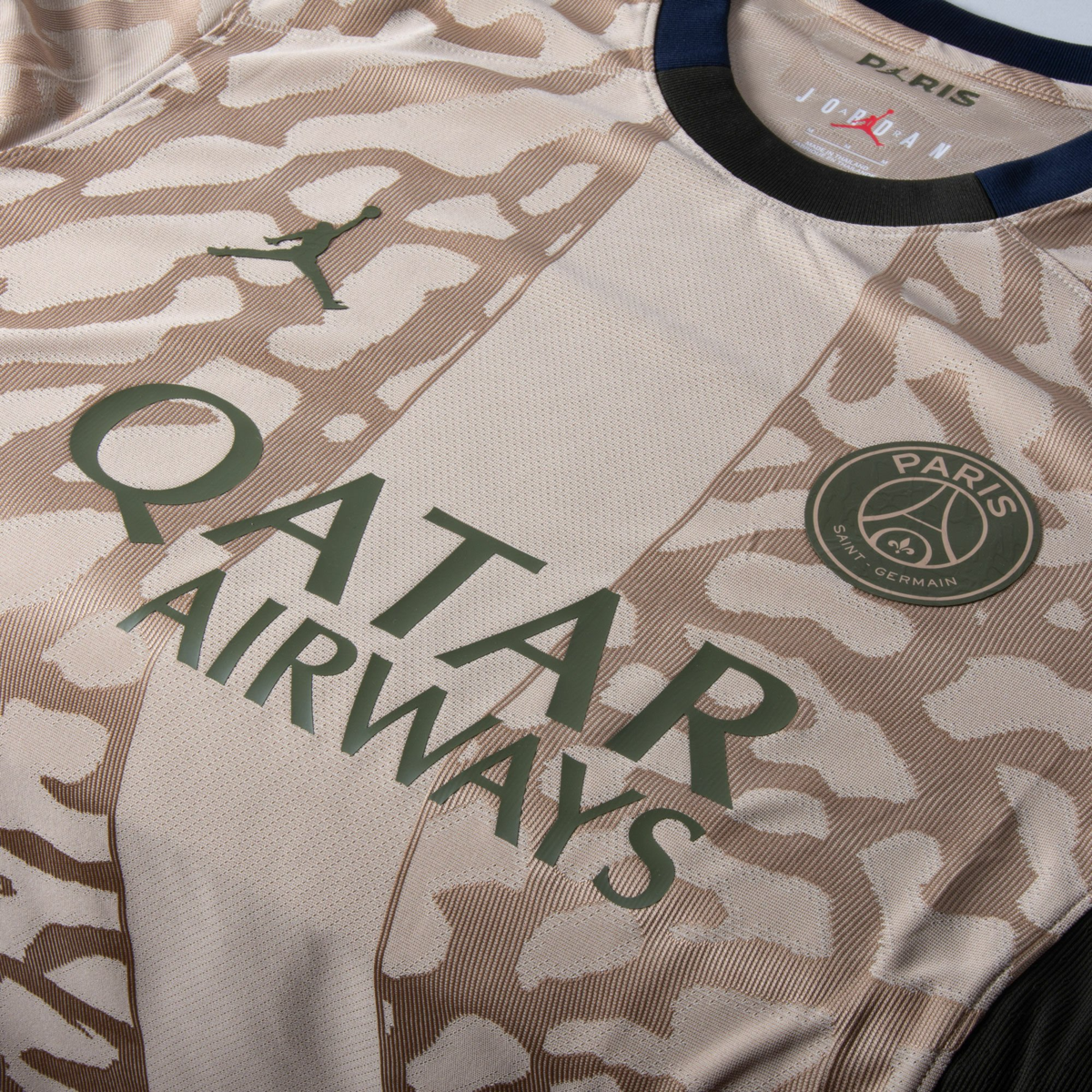 Maillot 4e du Paris Saint-Germain FC 2023-24