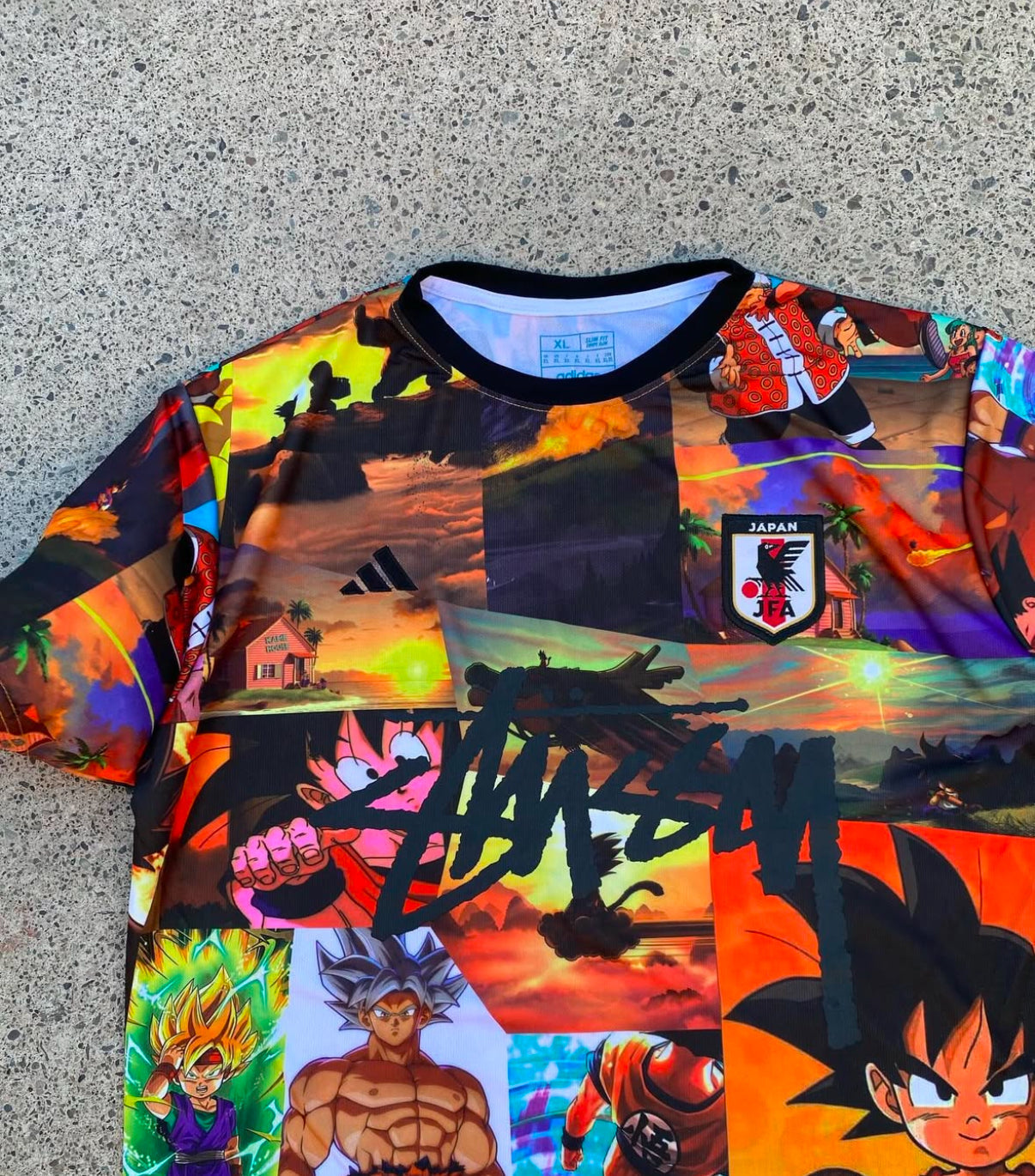 Maillot édition spéciale Japon X Dragon Ball X Stussy 2025