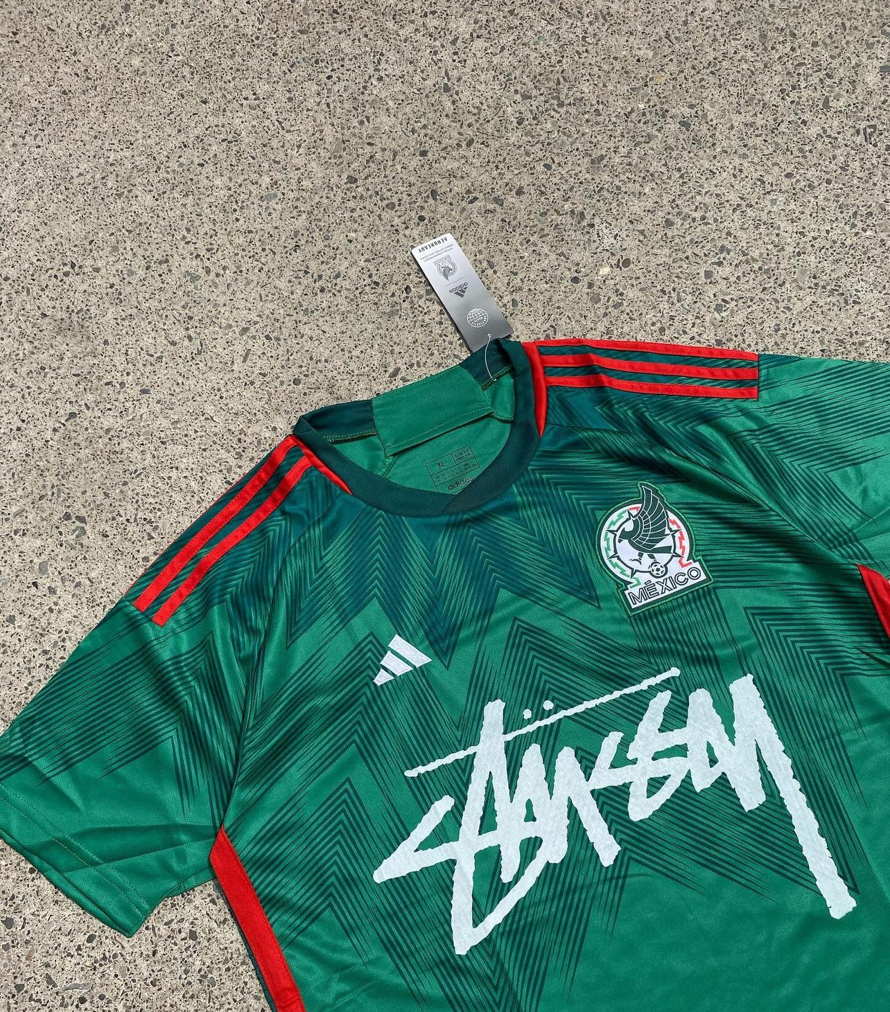 Camiseta de fútbol edición especial México 23/24 X Stussy