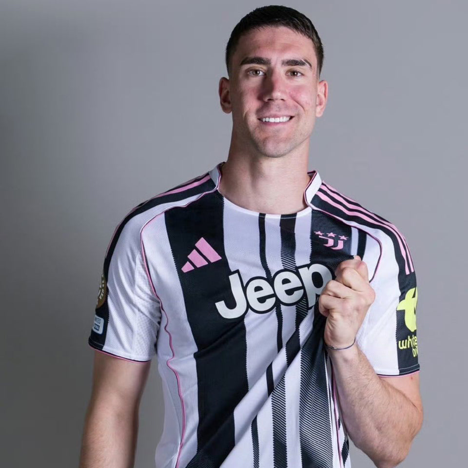 Camiseta de manga corta local de la Juventus 2025/26 para niños