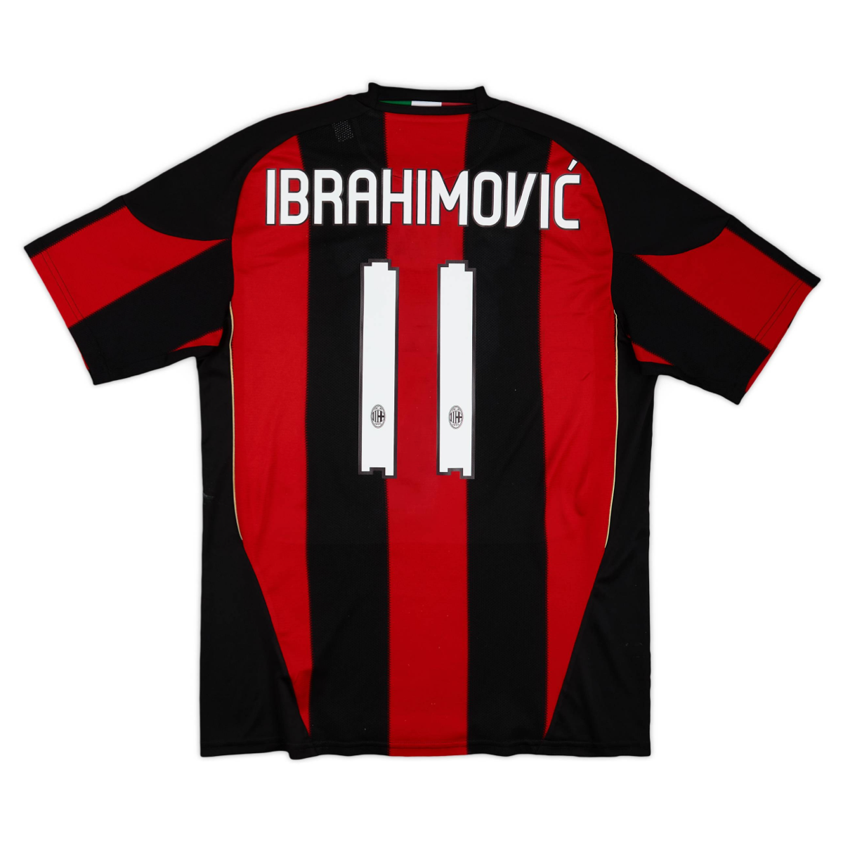 Camiseta local del AC Milan 2010-11