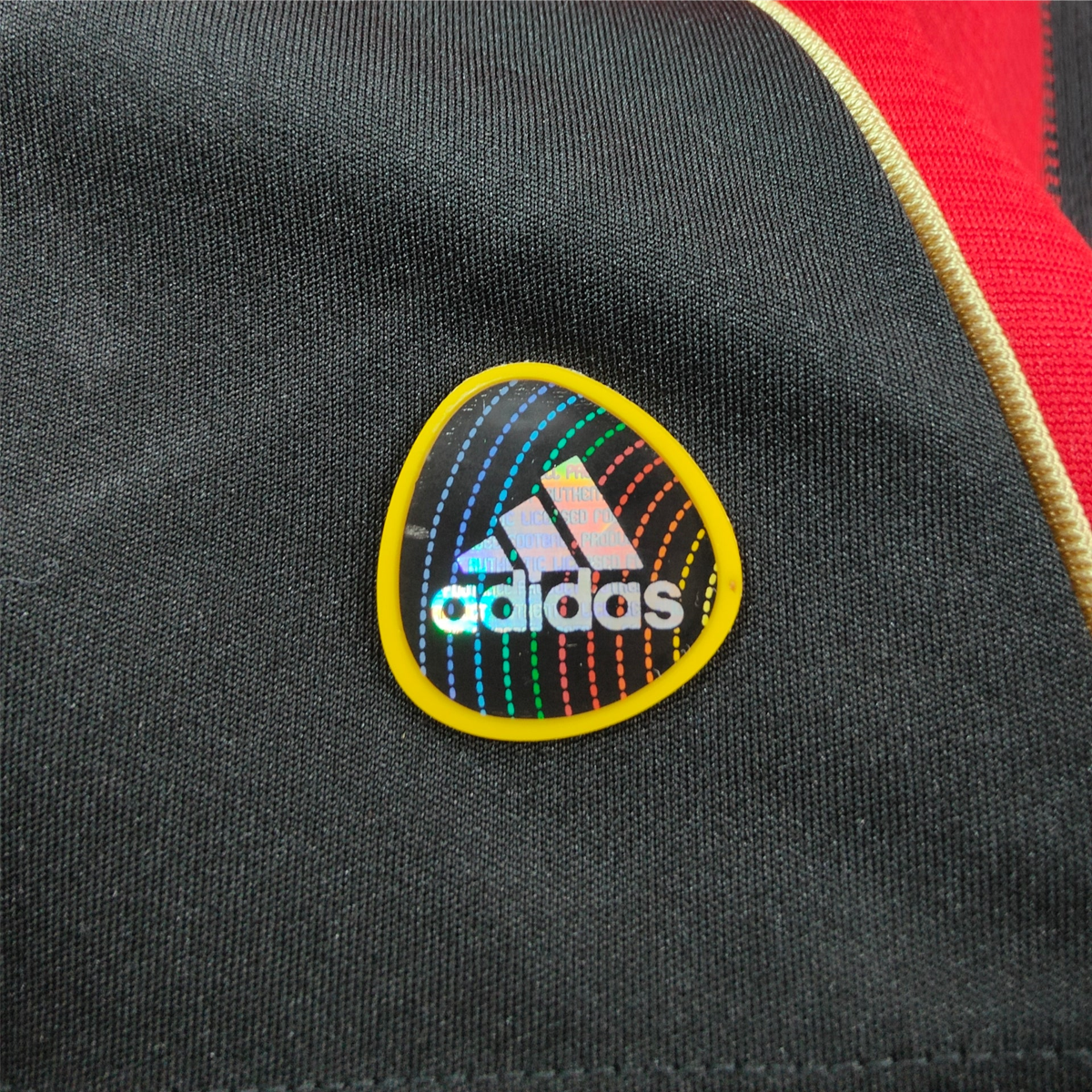 Camiseta local del AC Milan 2010-11